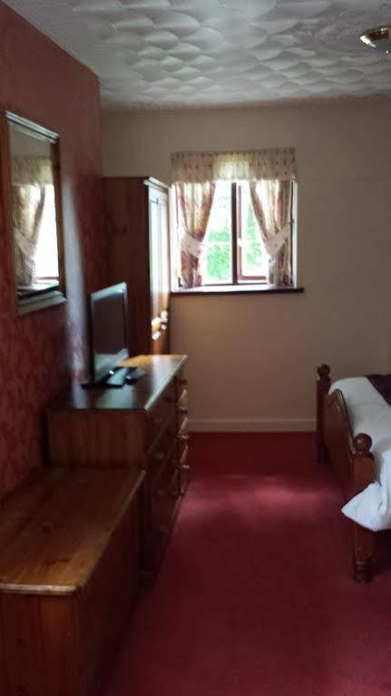The Castle Inn Ebbw Vale Kültér fotó